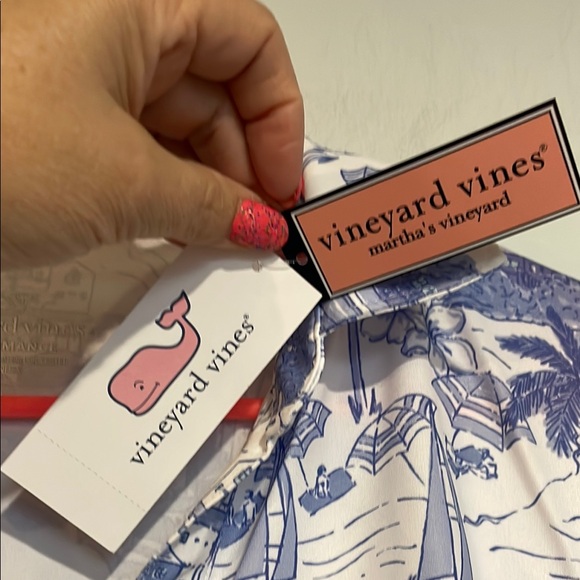 Vineyard Vines Sleeveless Polo Blue and White Top New With Tag XL - Picture 3 of 6